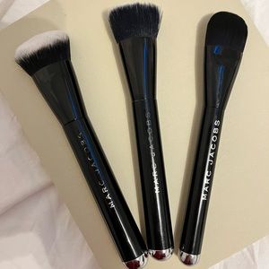 Marc Jacobs Foundation Brushes